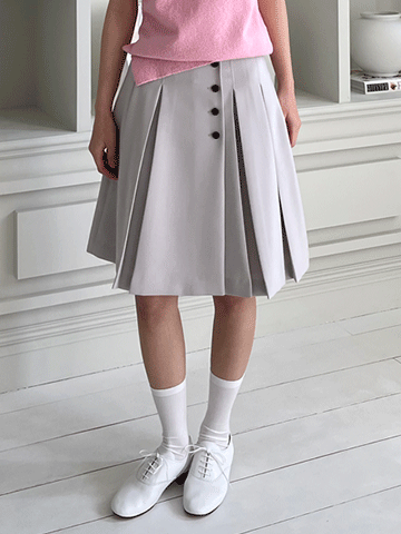 lean pleats skirt